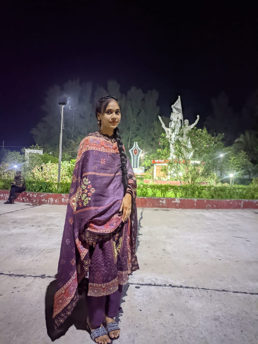 নোয়াখালীতে এসএসসি পরীক্ষায় ফেল করায় কিশোরীর আত্মহত্যা