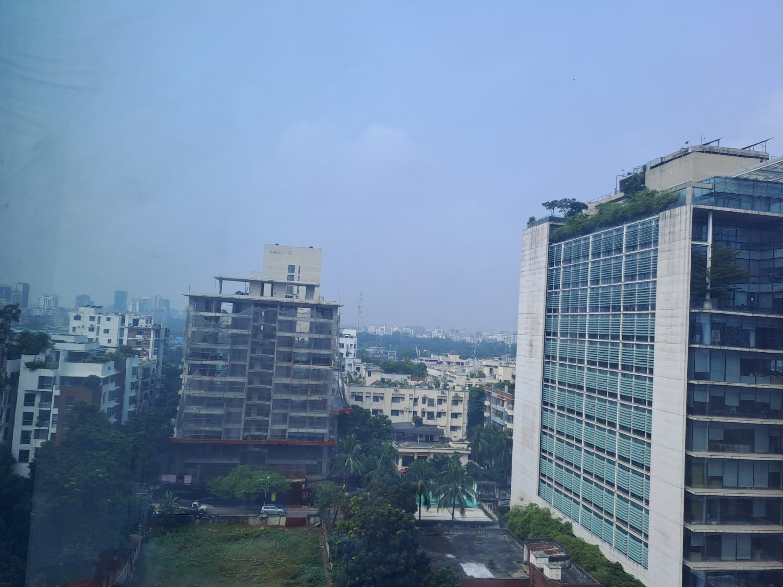 Dhaka air quality moderate Saturday morning