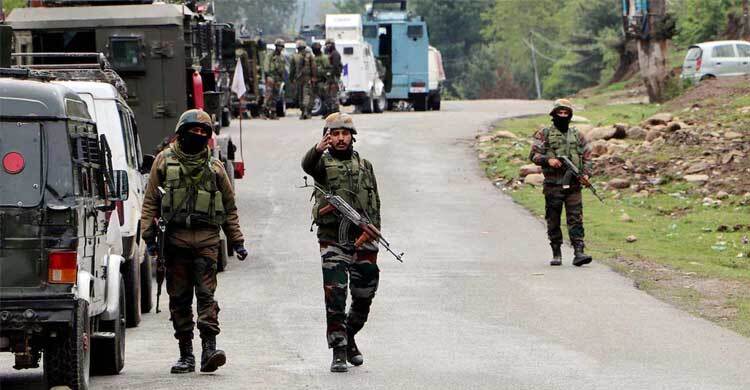 7 people killed in terrorist attack in Kashmir