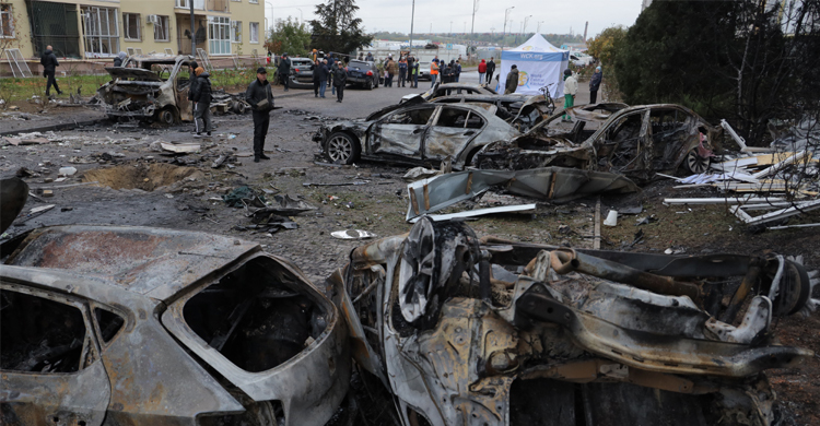 Russia launches missile attack on Ukrainian capital