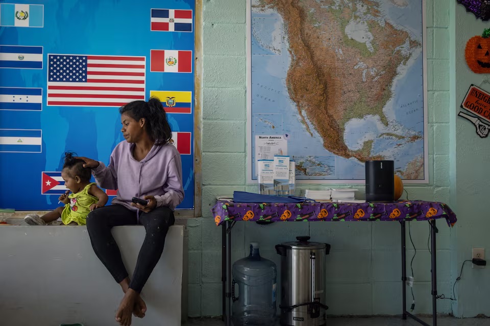 Trump revokes legal status for 530,000 Cubans, Haitians, Nicaraguans and Venezuelans