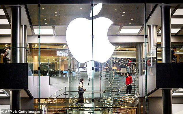 Apple flew 600 tonnes of iPhones from India to US to avoid tariffs