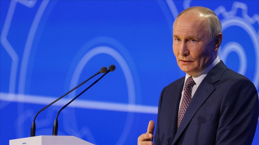 Putin declares unilateral 30-hour Easter ceasefire