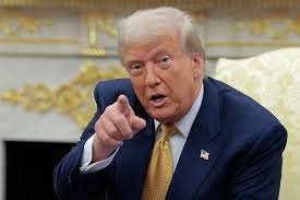 Trump asks Thailand and Cambodia to stop fighting