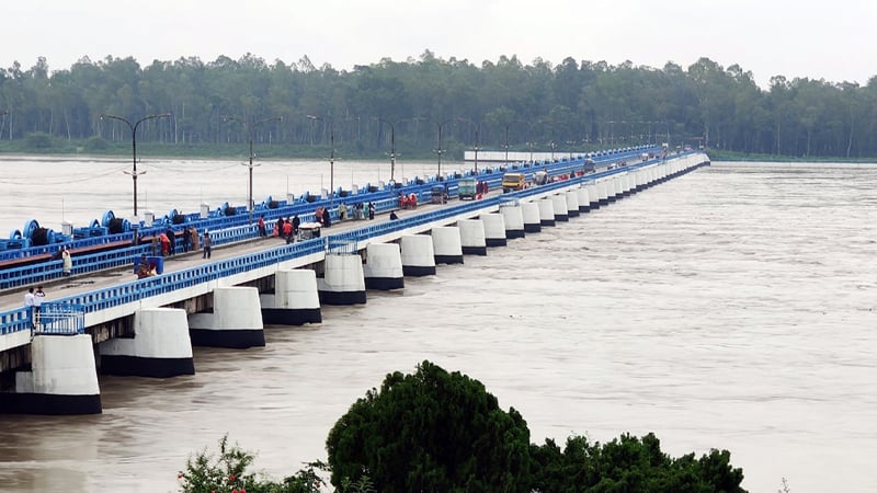 Teesta water level 7 centimeters above danger level