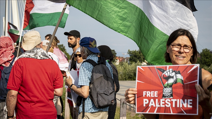 Thousands rally in Europe in support of Gaza
