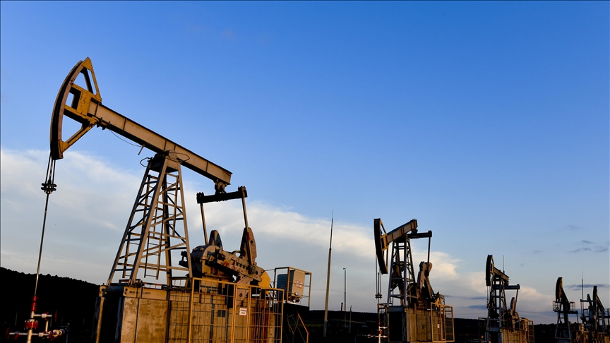 India could receive 25% tariff reduction 'tomorrow' if it stops buying Russian oil: Senior US official