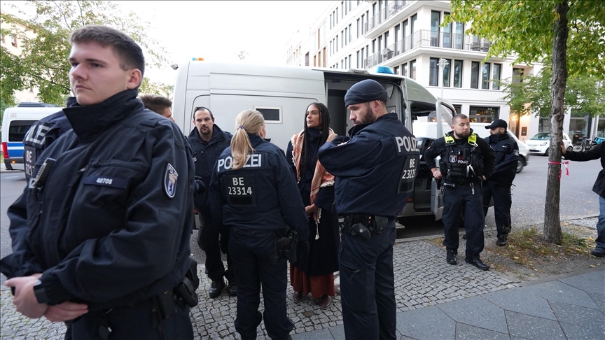 German town mayor seriously injured in knife attack