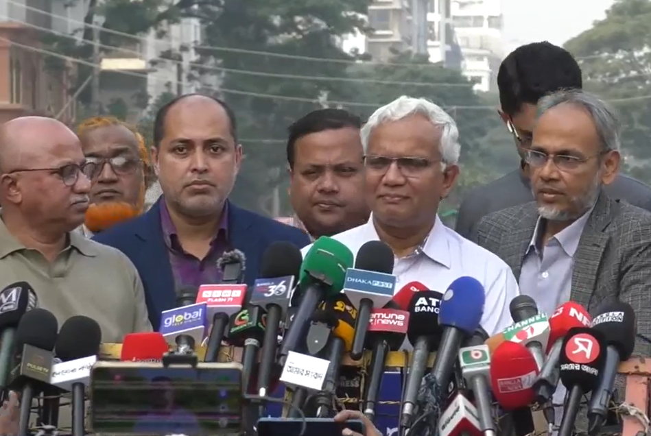 Khaleda Zia will be taken to London after midnight today